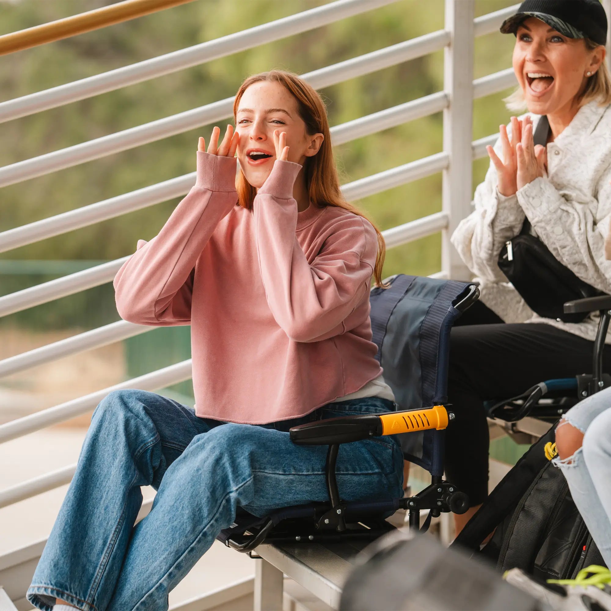 Premium All-Weather Stadium Rock-Cliner - Choice 540 - Freestyle Rocker Portable Outdoor Folding Chair Detail