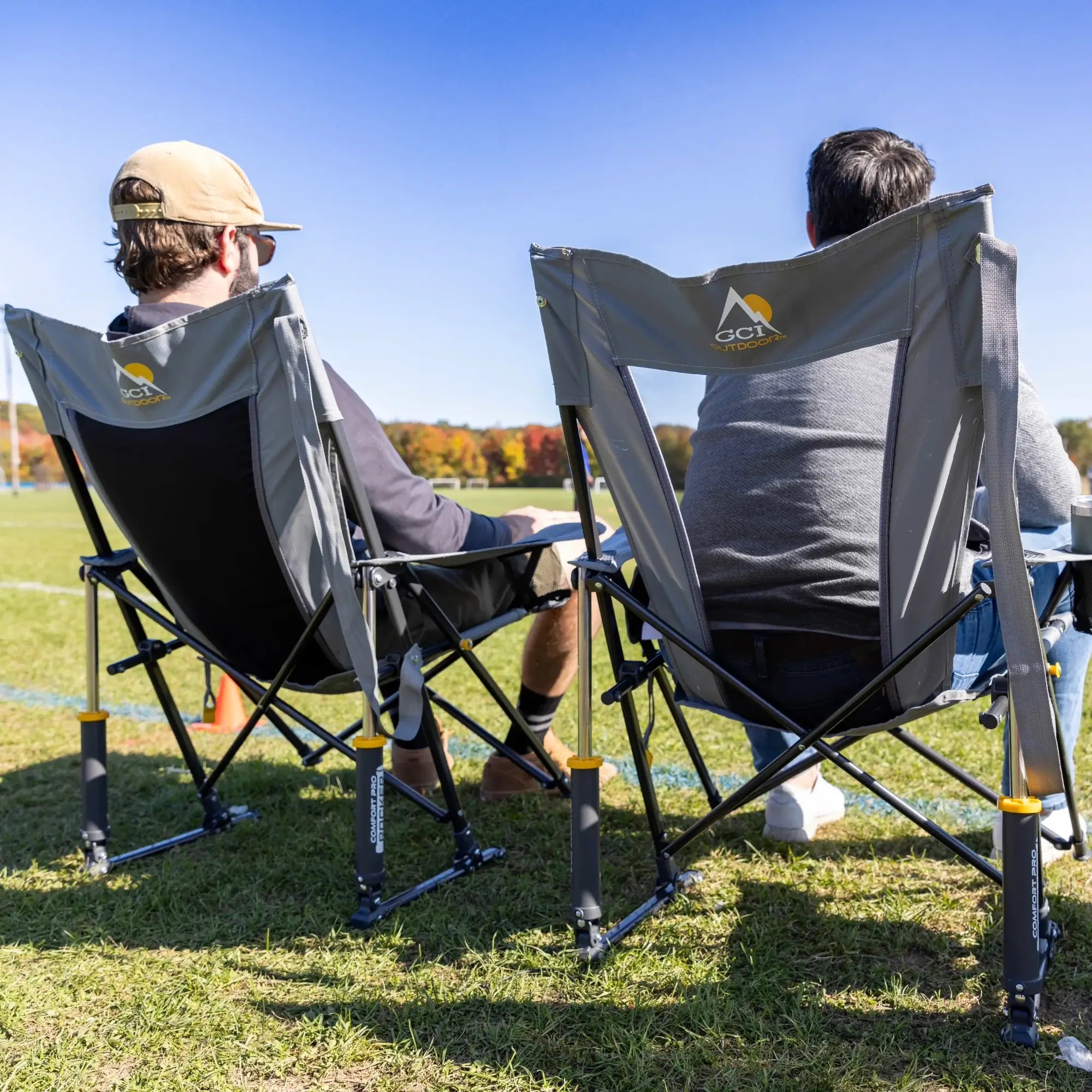 Heavy-Duty Freestyle Comfort Pro Rocker - Choice 375 - Heavy-Duty Kickback Rocker with Beverage Holder Detail