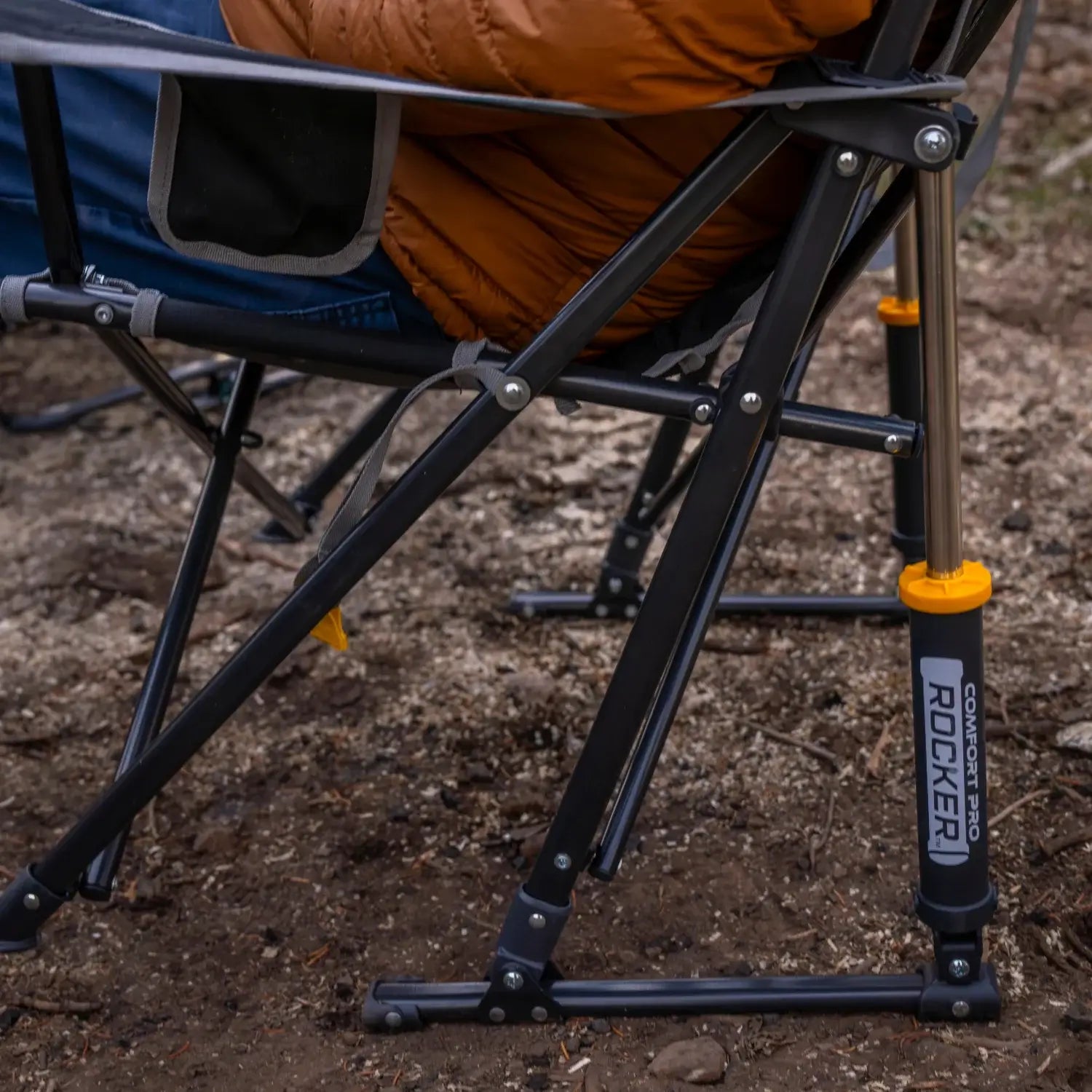 Heavy-Duty Freestyle Comfort Pro Rocker - Choice 375 - Heavy-Duty Kickback Rocker with Beverage Holder Detail
