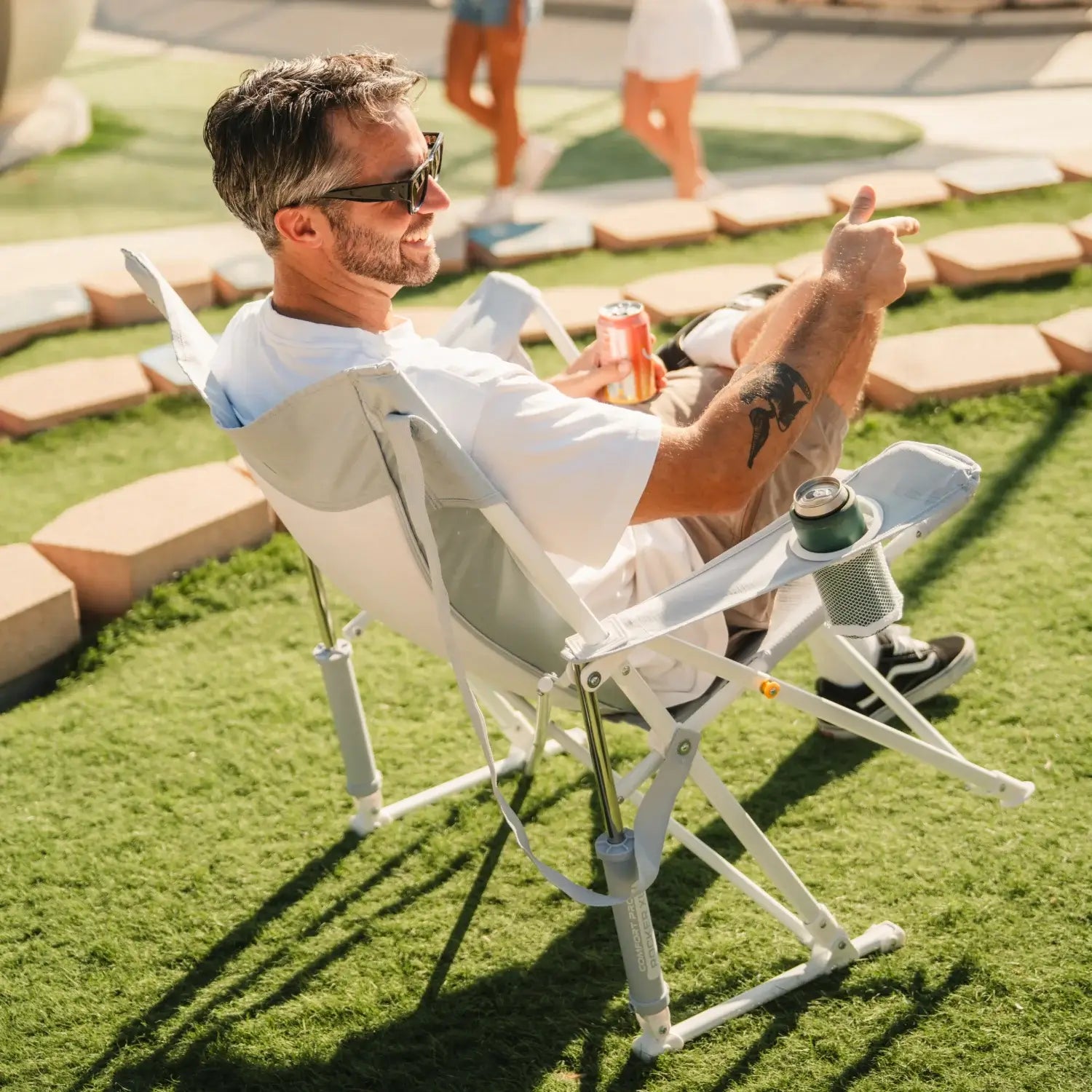 Smooth Motion Comfort Pro Rocker XL - Choice 107 - Patented Spring-Action Rocking Chair for Camping Detail